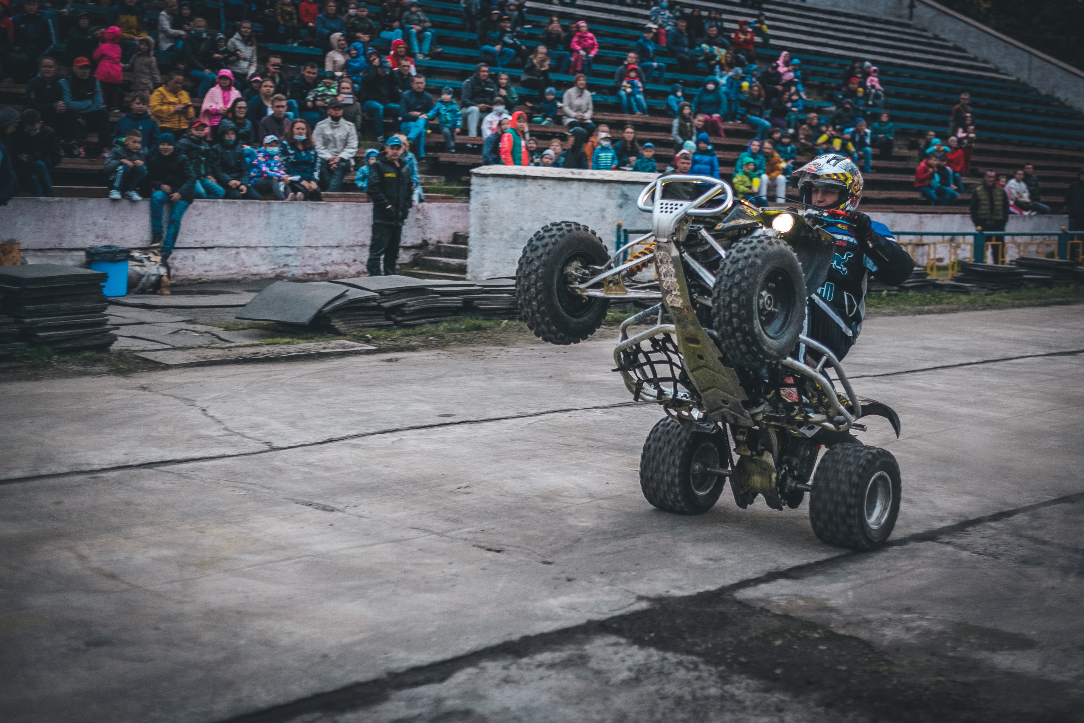 Шоу каскадеров Битва Машин